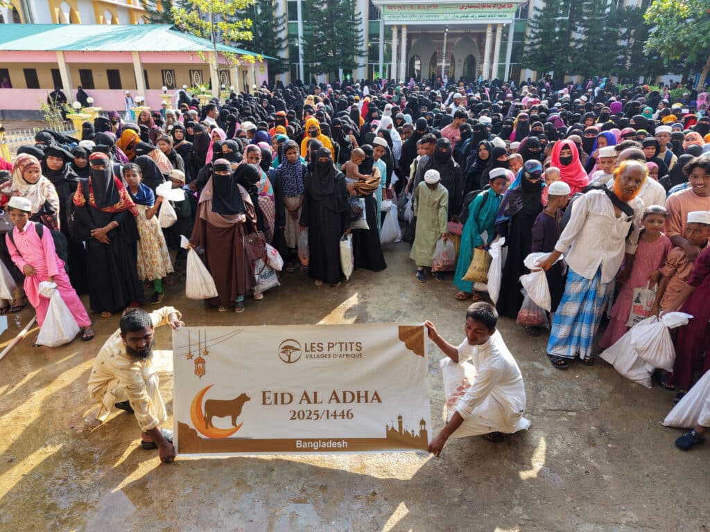 distribution de part de vache pour l aid el kebir au Bangladesh 